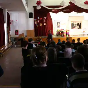 Kire ütött ez a gyerek? - előadás