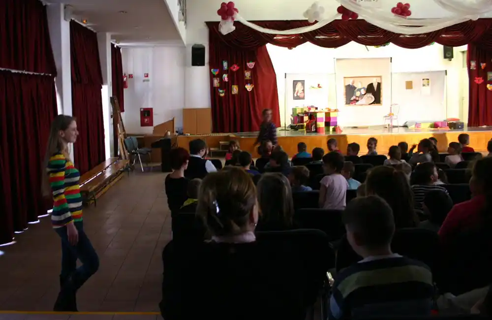 Kire ütött ez a gyerek? - előadás