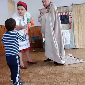 A kisgömböc előadás