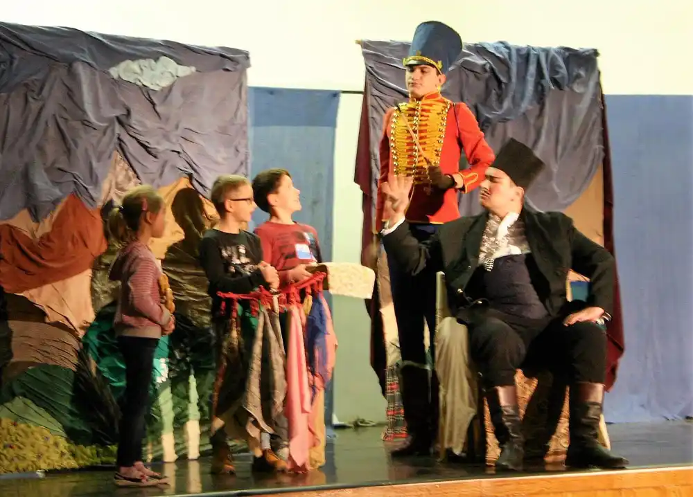 Lúdas Matyi előadás