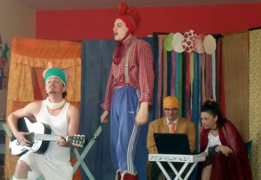 Megakukori Gigasztár előadás