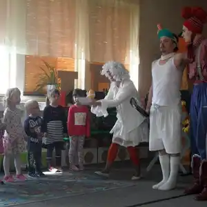 Megakukori Gigasztár előadás