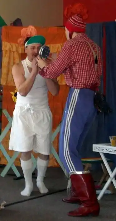 Megakukori Gigasztár előadás