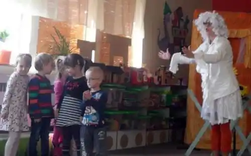 Megakukori Gigasztár előadás