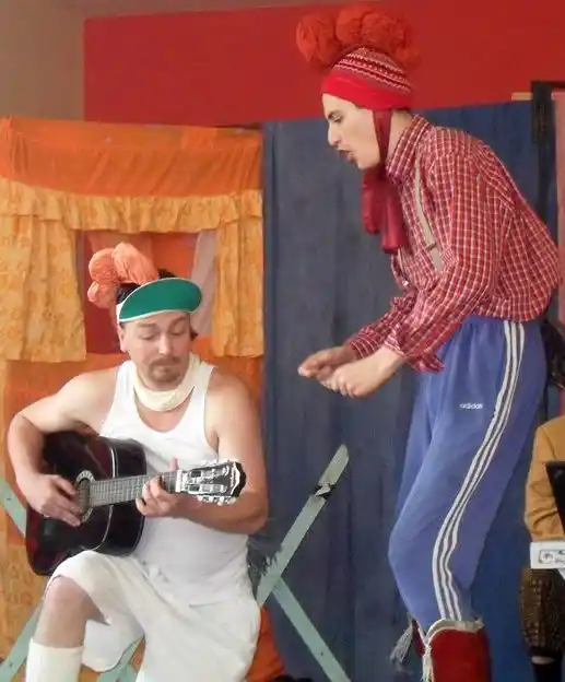 Megakukori Gigasztár előadás