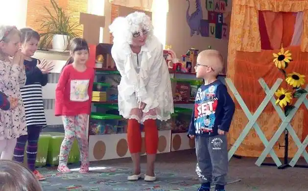 Megakukori Gigasztár előadás