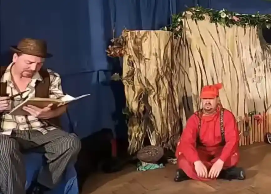 A Rémusz bácsi meséi előadás